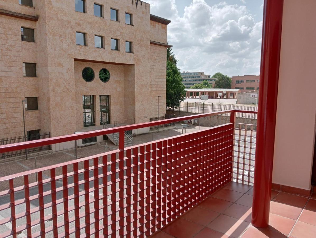 Jardines De La Muralla Free Parking Σαλαμάνκα Εξωτερικό φωτογραφία